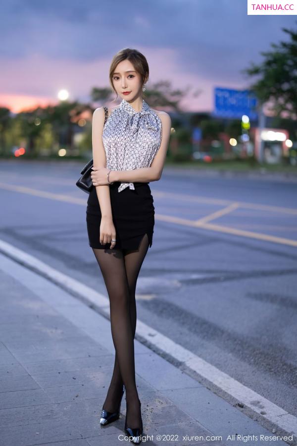 [XiuRen]高清写真图 2022.07.22 No.5325 王馨瑶yanni